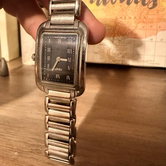 Fendi Metallic Smartwatch Ladies EUC